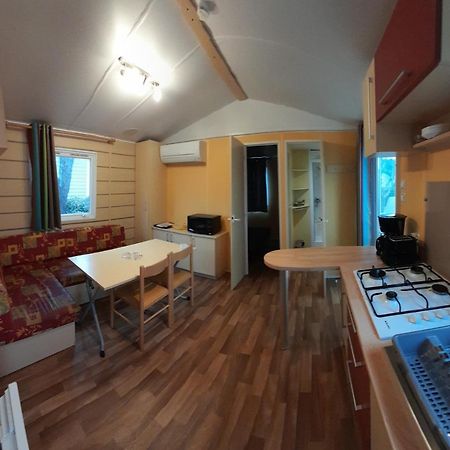 Mobil Home Climatise 5 Pers 11210 Port La Nouvelle Exterior foto